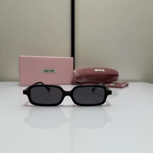 MIU MIU Sunglasses New Black Square Rectangle Acetate Gold Metal Logo Authentic Miu Miu | Accessories | Miu Miu Sunglasses New Black Square  main image 2